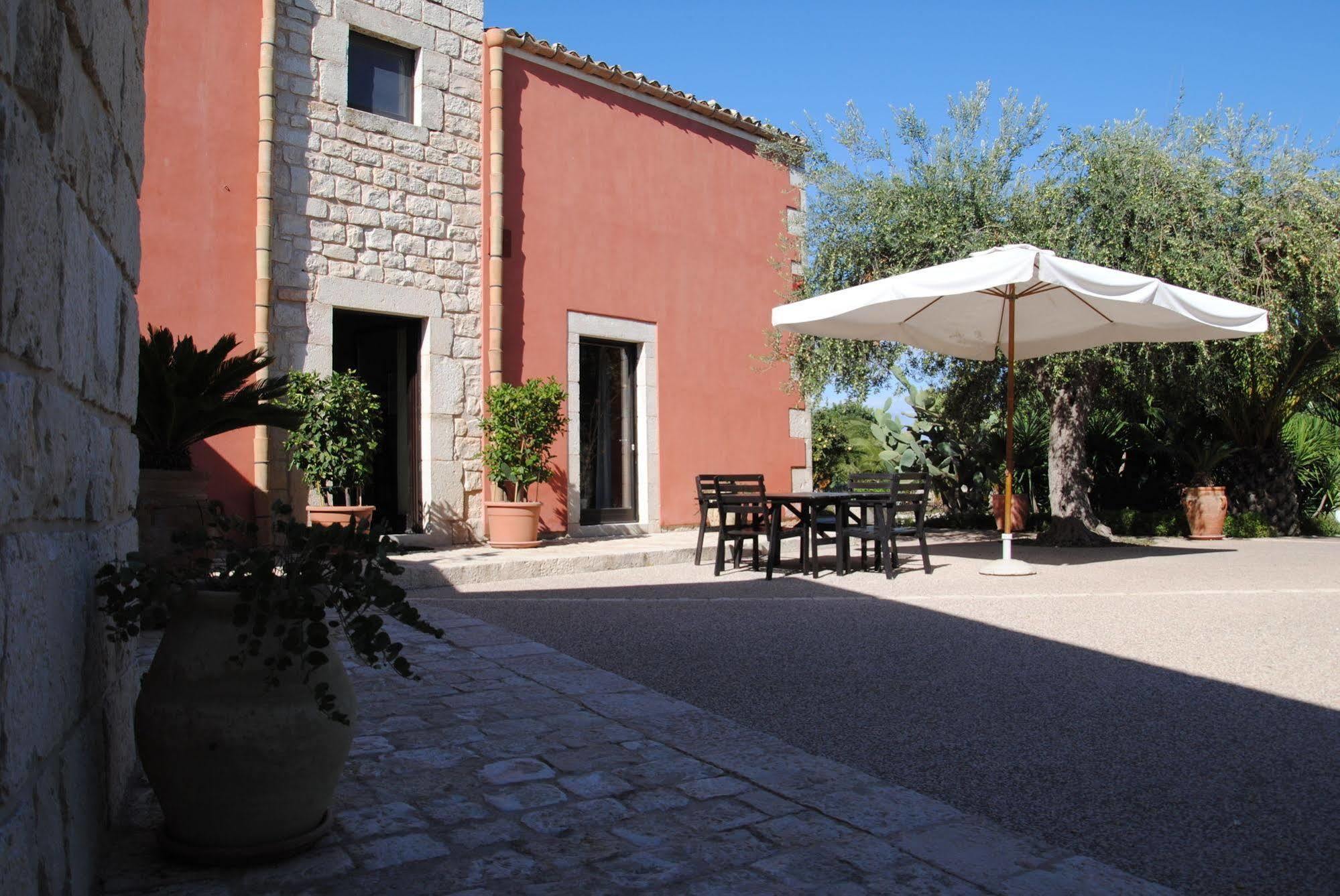 Cambiocavallo Resort Modica Exterior foto